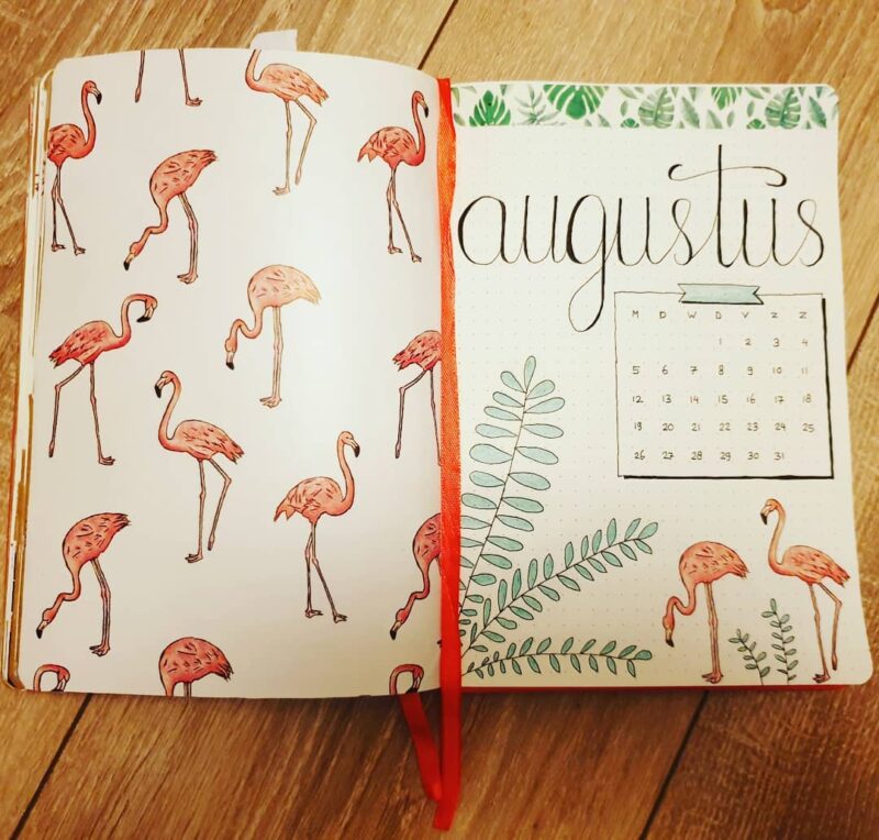 Looking for August Bullet Journal spreads?! Amazing and cute AUGUST