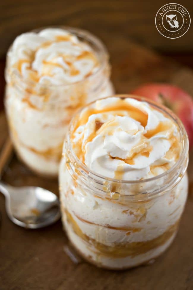 Delicious apple desserts to try this fall. The yummy and decadent desserts are perfect for Thanksgiving or Friendsgiving get-together #FallDesserts #Desserts #AppleDesserts
