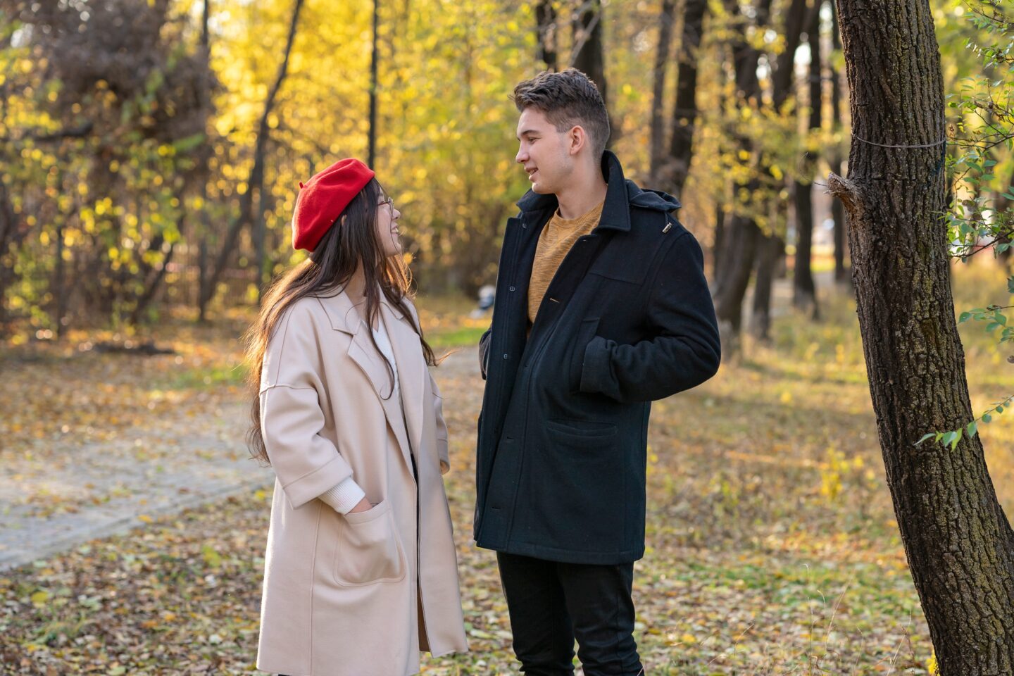 If A Guy Opens Up To You Does That Mean He Likes You? (10 Things To